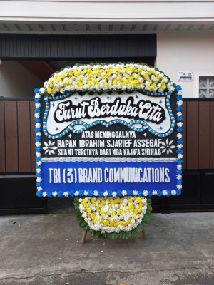 Papan Bunga Duka di Taelarek